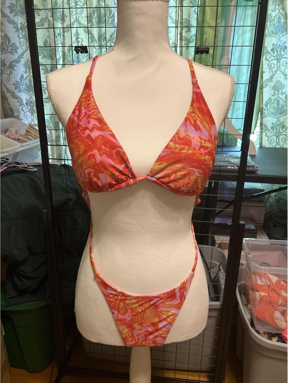 SHEIN Pink and Orange Marble Print Bikini